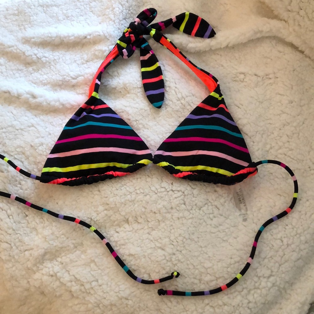 Victoria’s Secret bikini top
